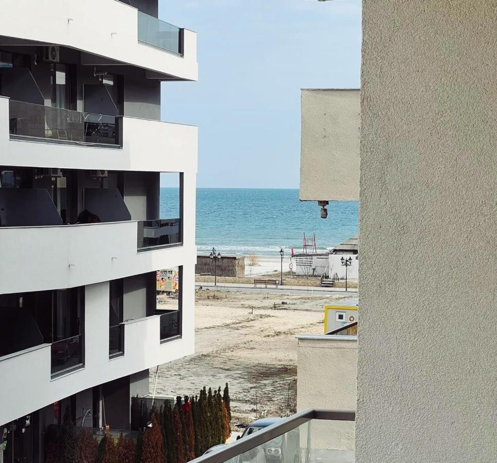 Eqinox Apartments Нэводари Экстерьер фото