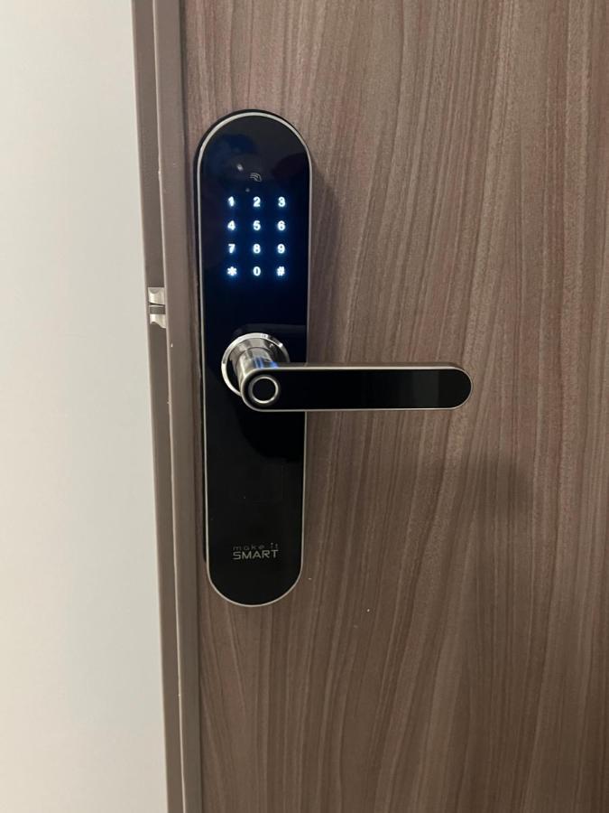 Eqinox Apartments Нэводари Экстерьер фото